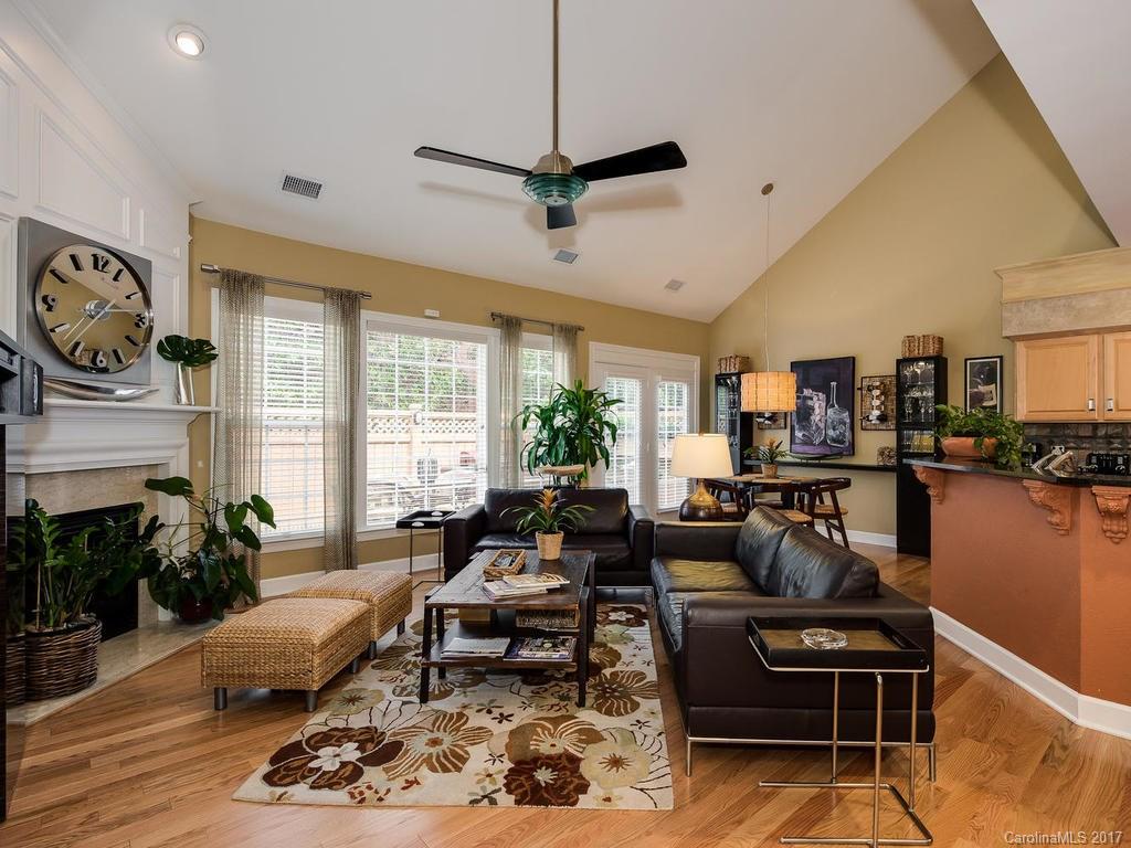 11536 Corliss Avenue Charlotte NC 28277
