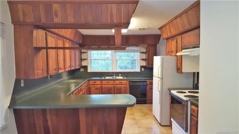 154 Vernon Bradley Road Old Fort NC 28762