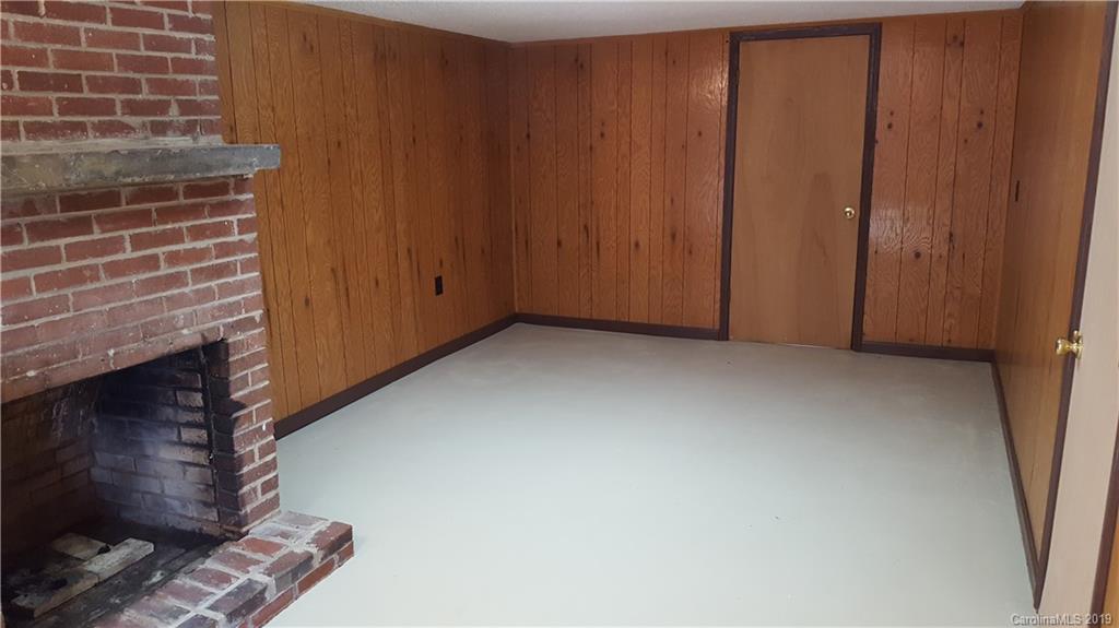 154 Vernon Bradley Road Old Fort NC 28762