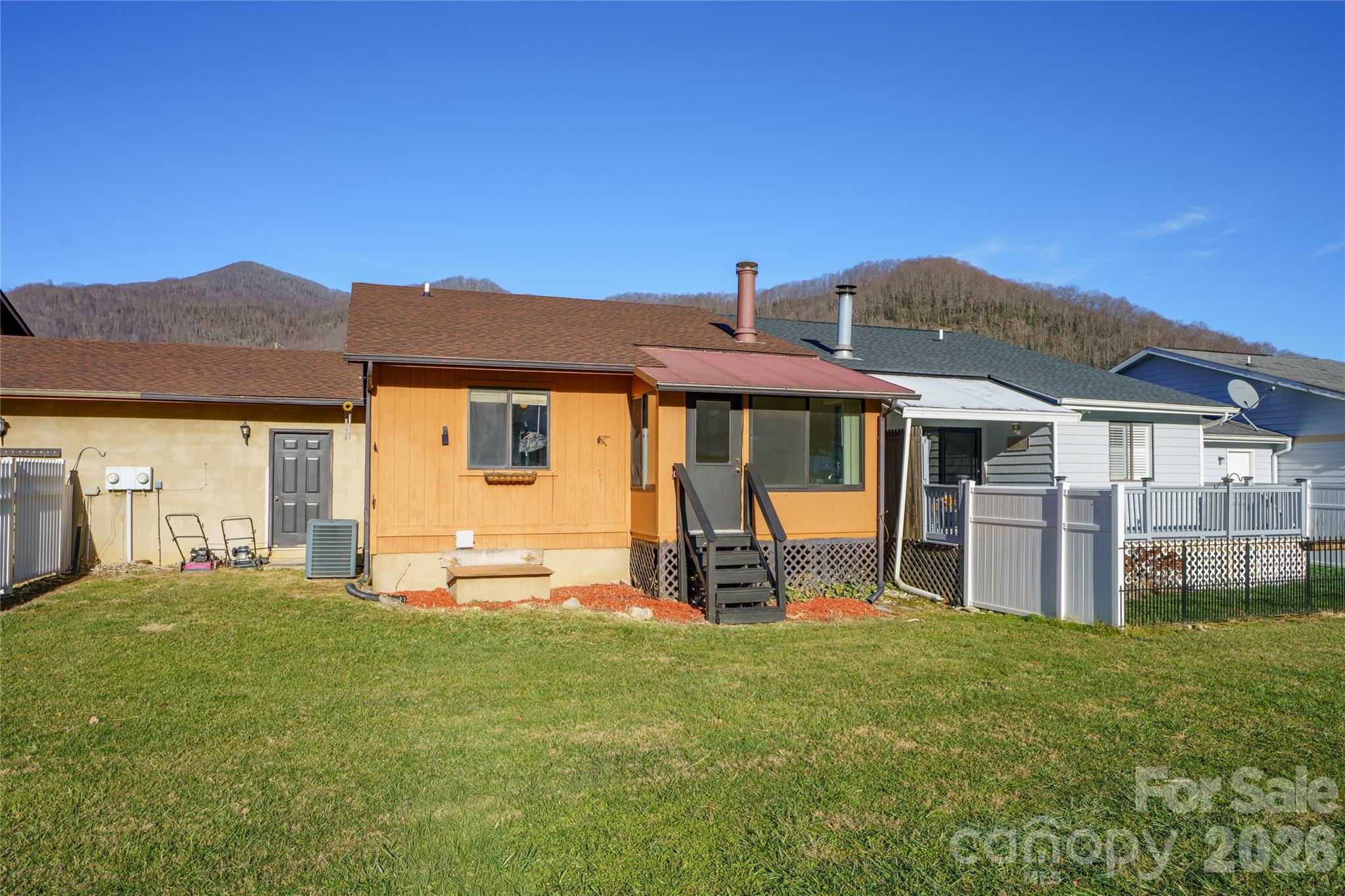 94 Market Street Maggie Valley NC 28751