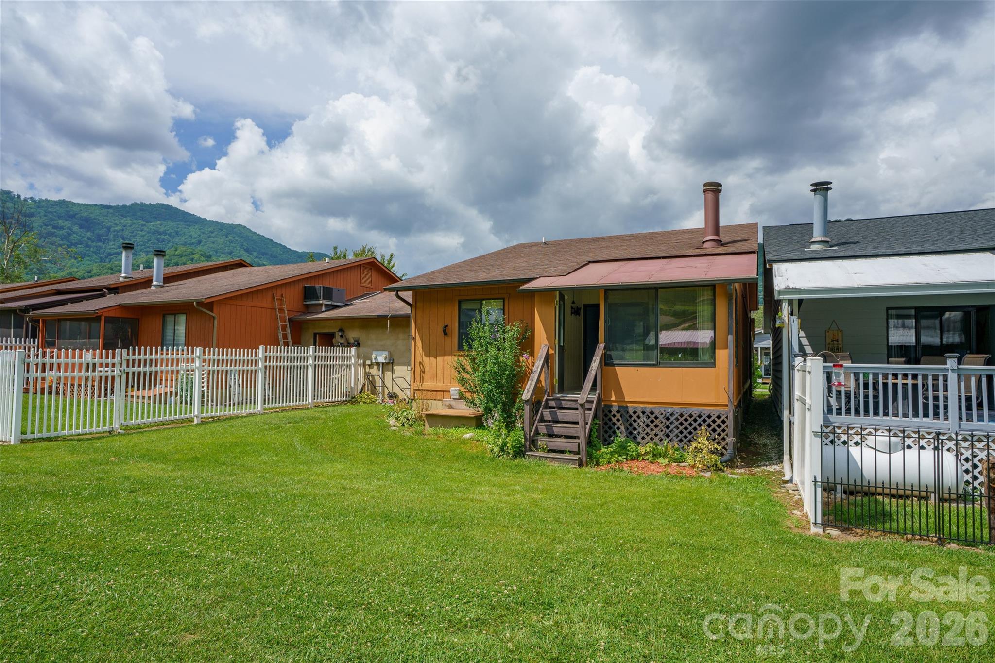 94 Market Street Maggie Valley NC 28751
