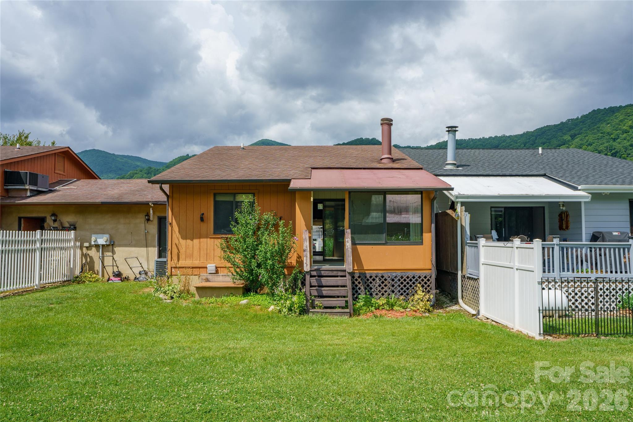 94 Market Street Maggie Valley NC 28751