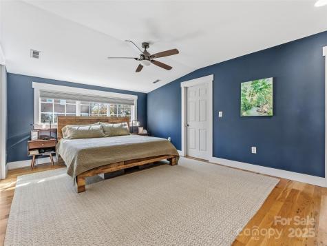 140 Lakeview Avenue Brevard NC 28712