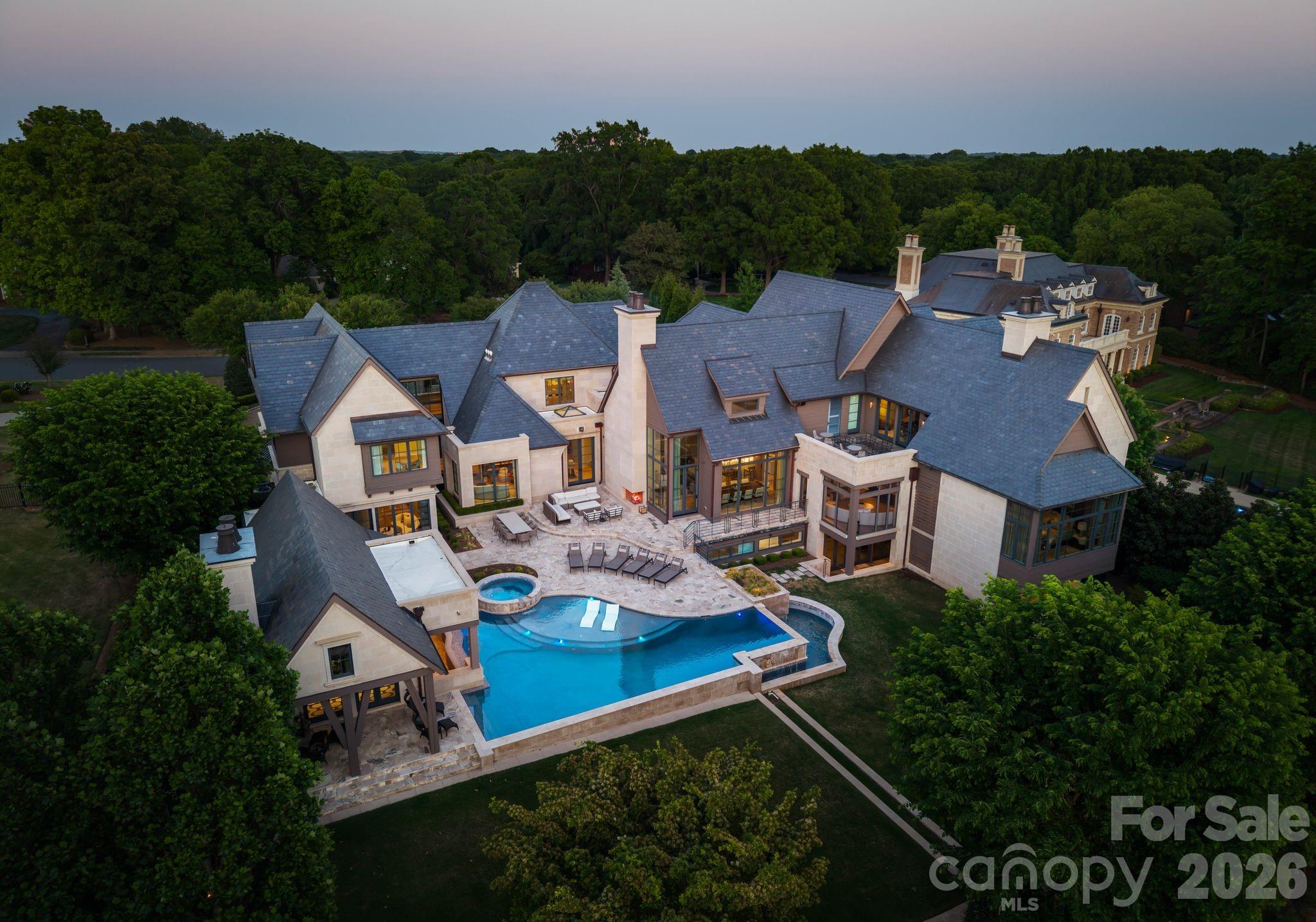 7318 Baltusrol Lane Charlotte NC 28210