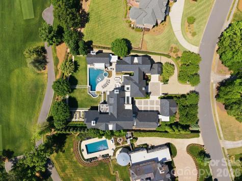 7318 Baltusrol Lane Charlotte NC 28210