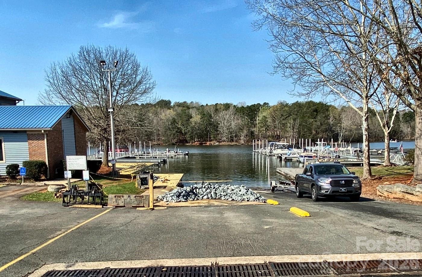 118 Eagle Drive New London NC 28127
