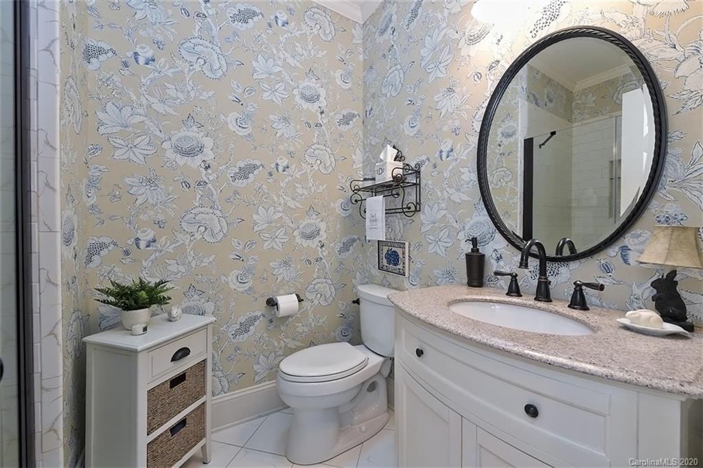 6111 Providence Glen Road Charlotte NC 28270