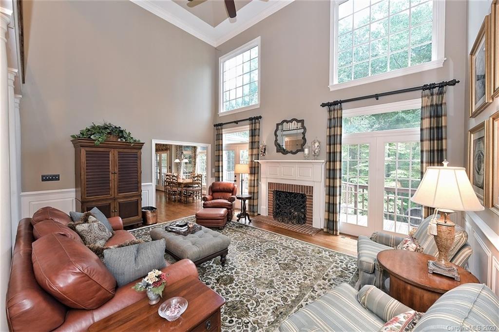 6111 Providence Glen Road Charlotte NC 28270