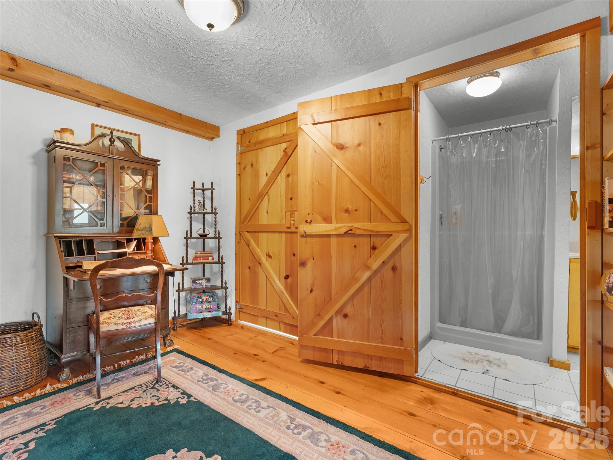 178 Tablerock Drive Saluda NC 28773