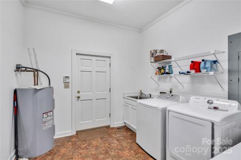 4141 Shattalon Drive Winston Salem NC 27106