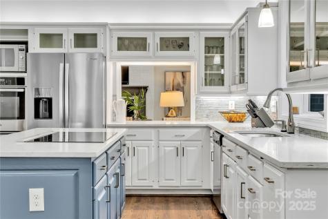 4141 Shattalon Drive Winston Salem NC 27106