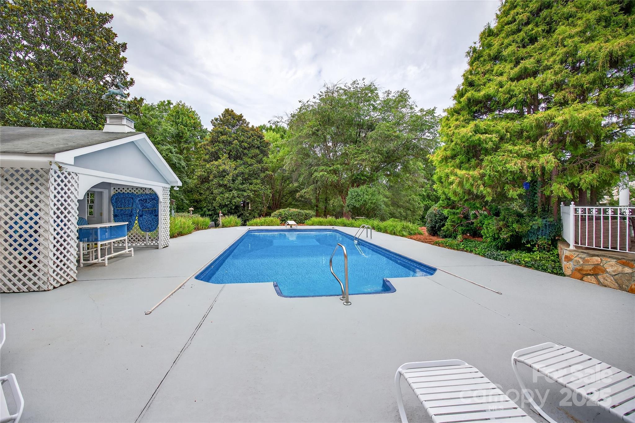4141 Shattalon Drive Winston Salem NC 27106