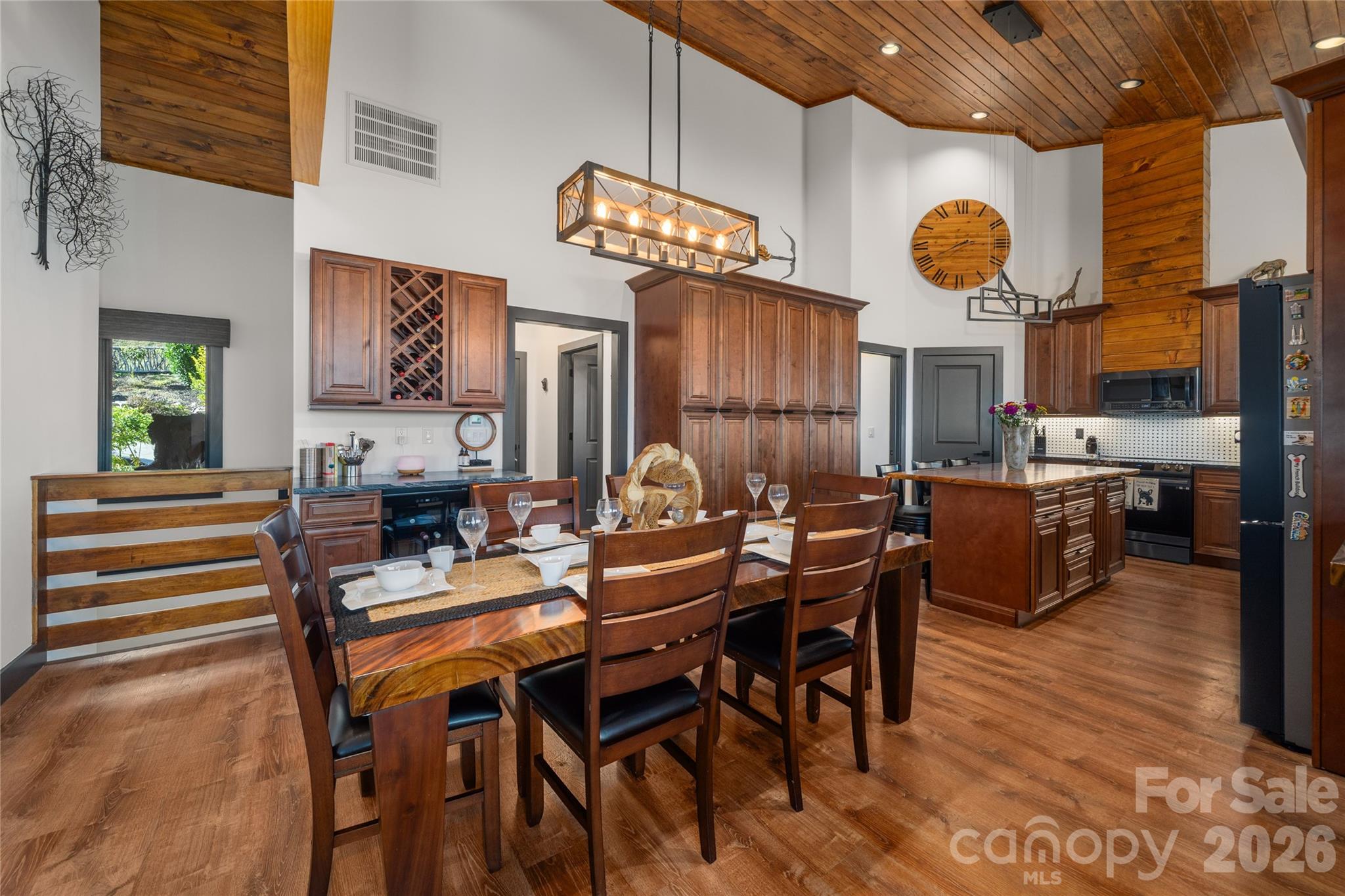 41 Ben Lippen School Road Asheville NC 28806