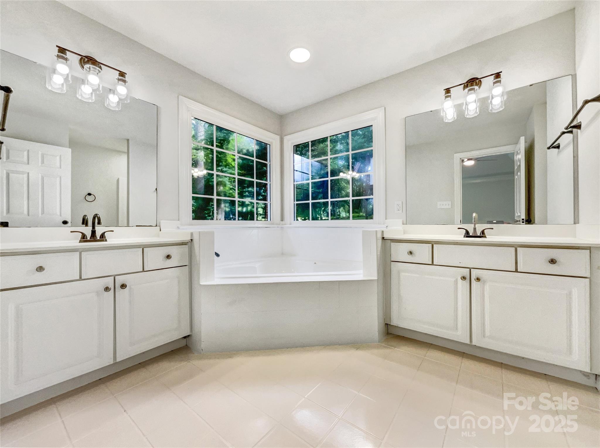 8117 Shannon Woods Lane Matthews NC 28104