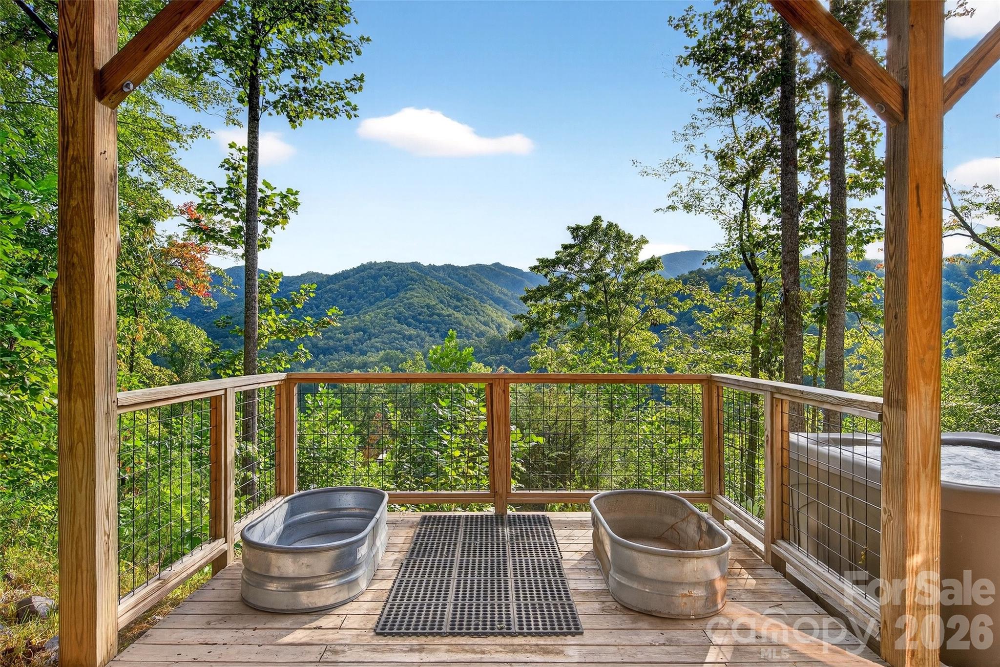 8026 Buck Creek Road Marion NC 28752