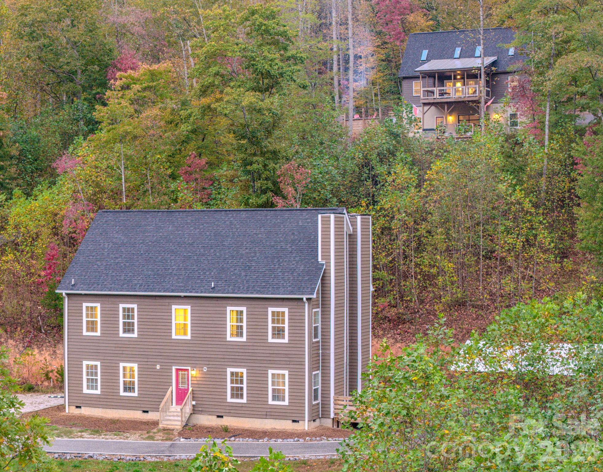 8026 Buck Creek Road Marion NC 28752