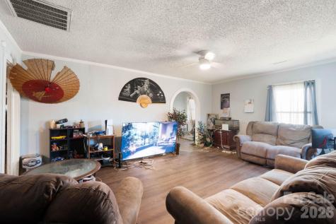 136 S Broadway Street Forest City NC 28043