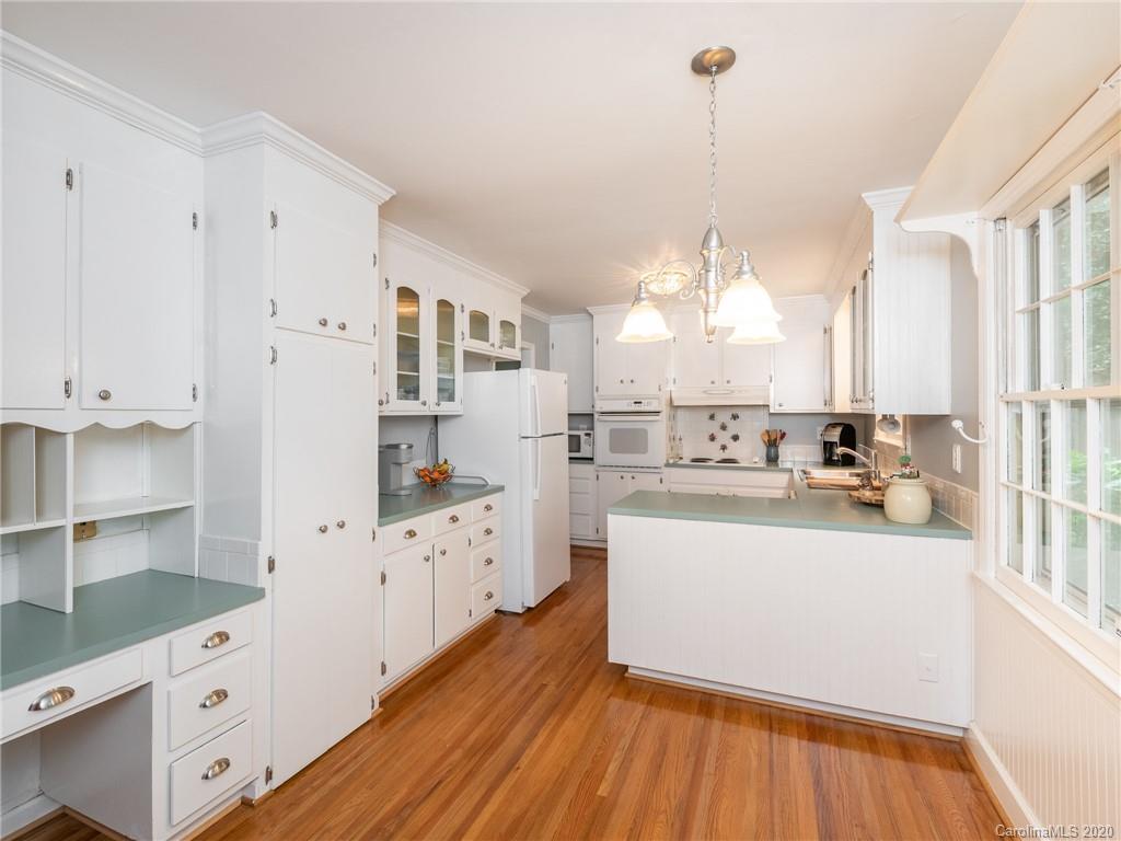 6001 Colchester Place Charlotte NC 28210