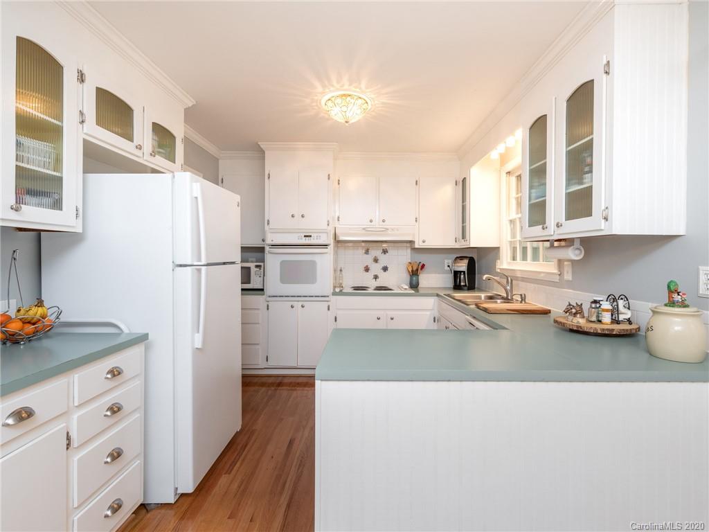6001 Colchester Place Charlotte NC 28210