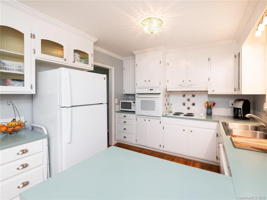 6001 Colchester Place Charlotte NC 28210