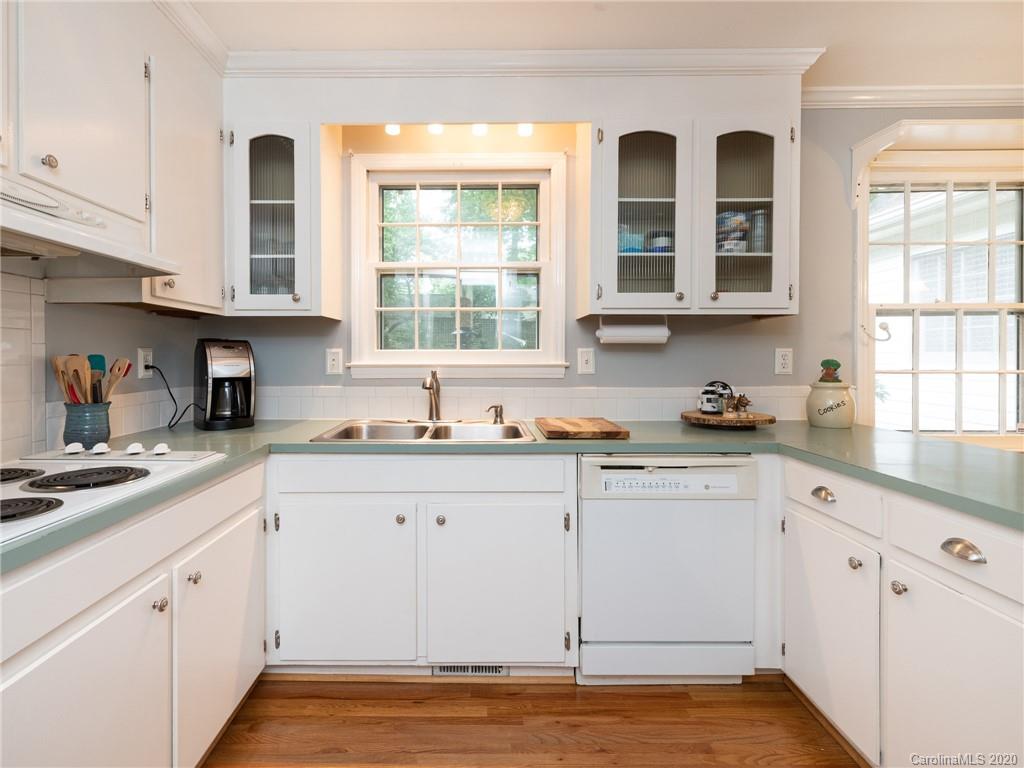 6001 Colchester Place Charlotte NC 28210