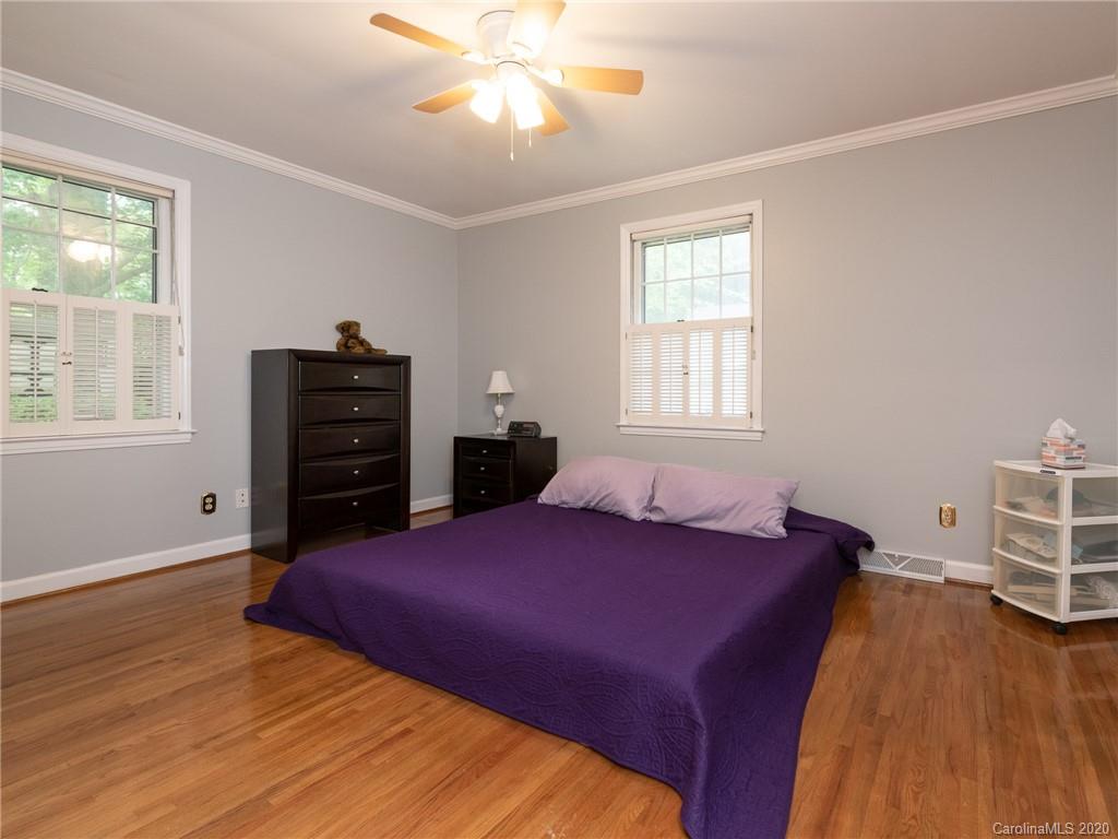 6001 Colchester Place Charlotte NC 28210