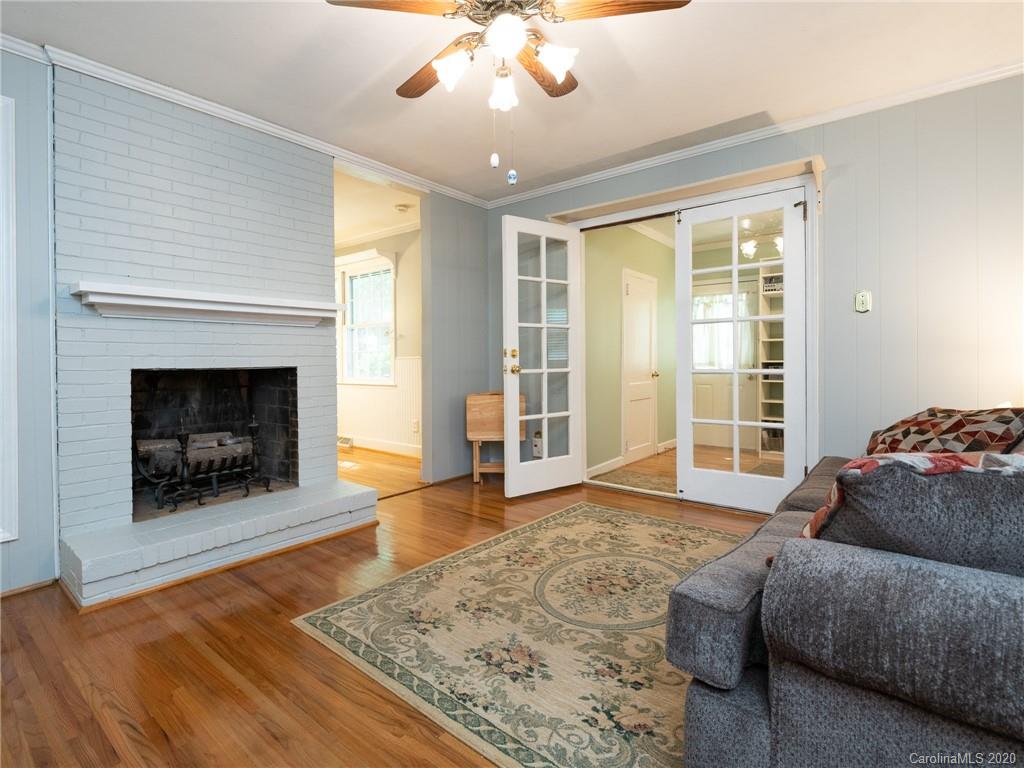 6001 Colchester Place Charlotte NC 28210