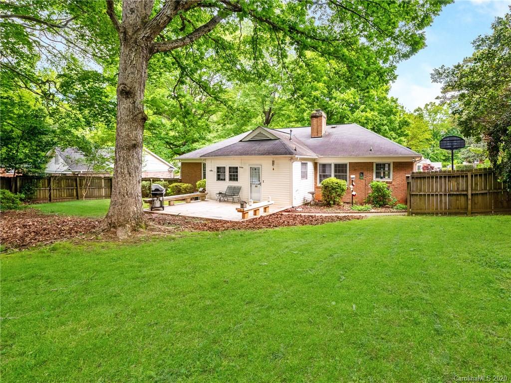 6001 Colchester Place Charlotte NC 28210