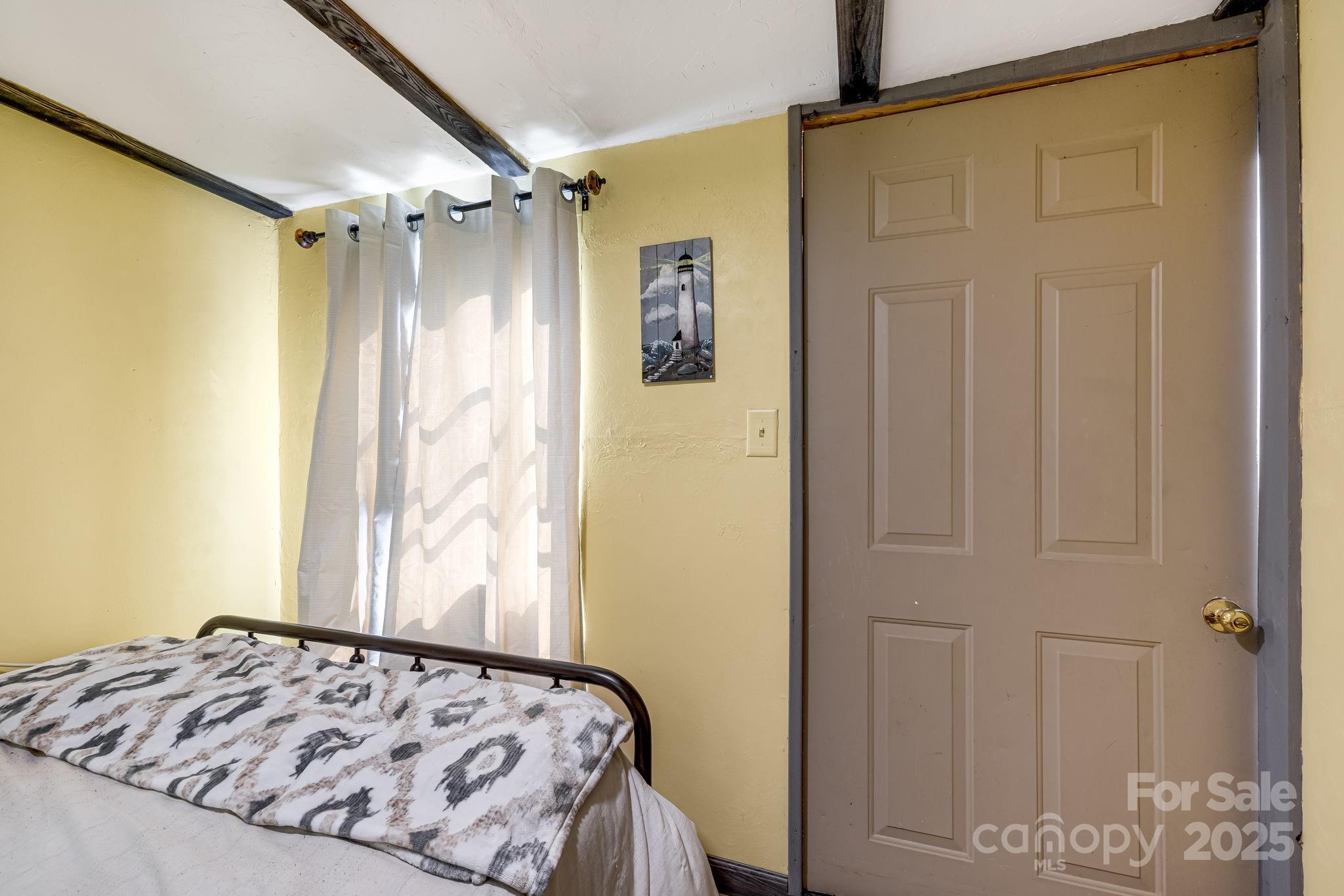 19 Timbers Edge Lane Fairview NC 28730