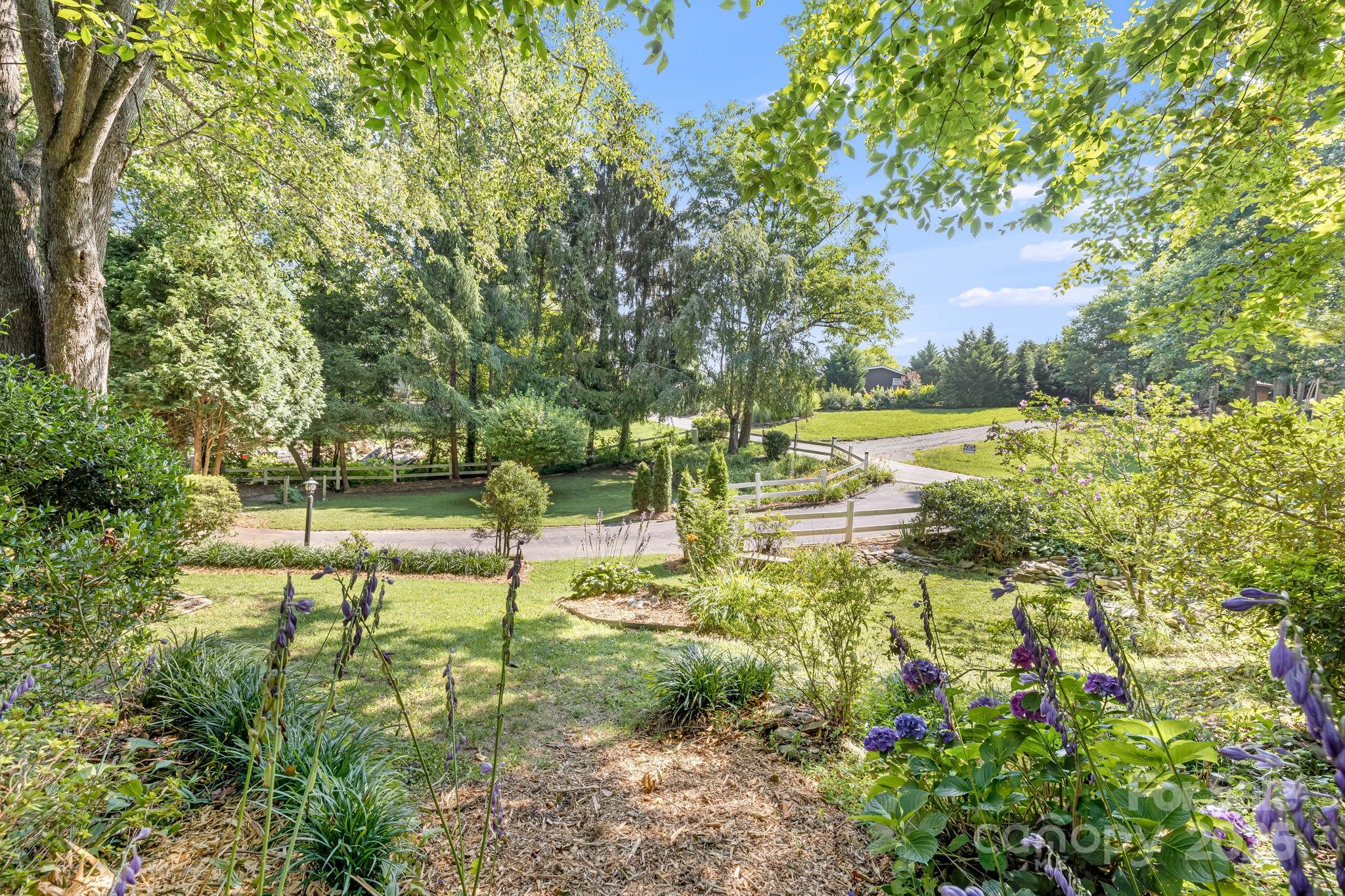 19 Timbers Edge Lane Fairview NC 28730