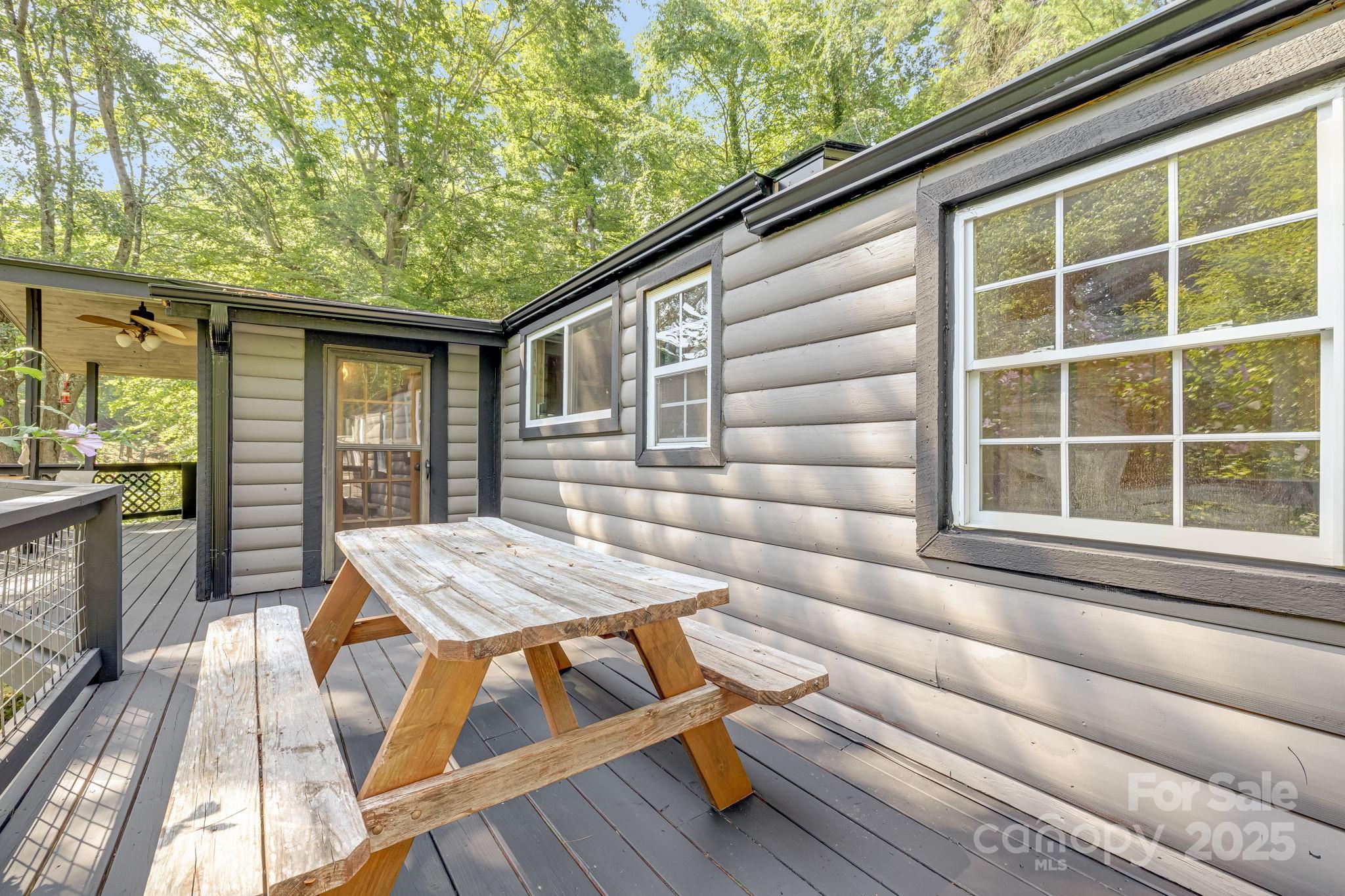 19 Timbers Edge Lane Fairview NC 28730