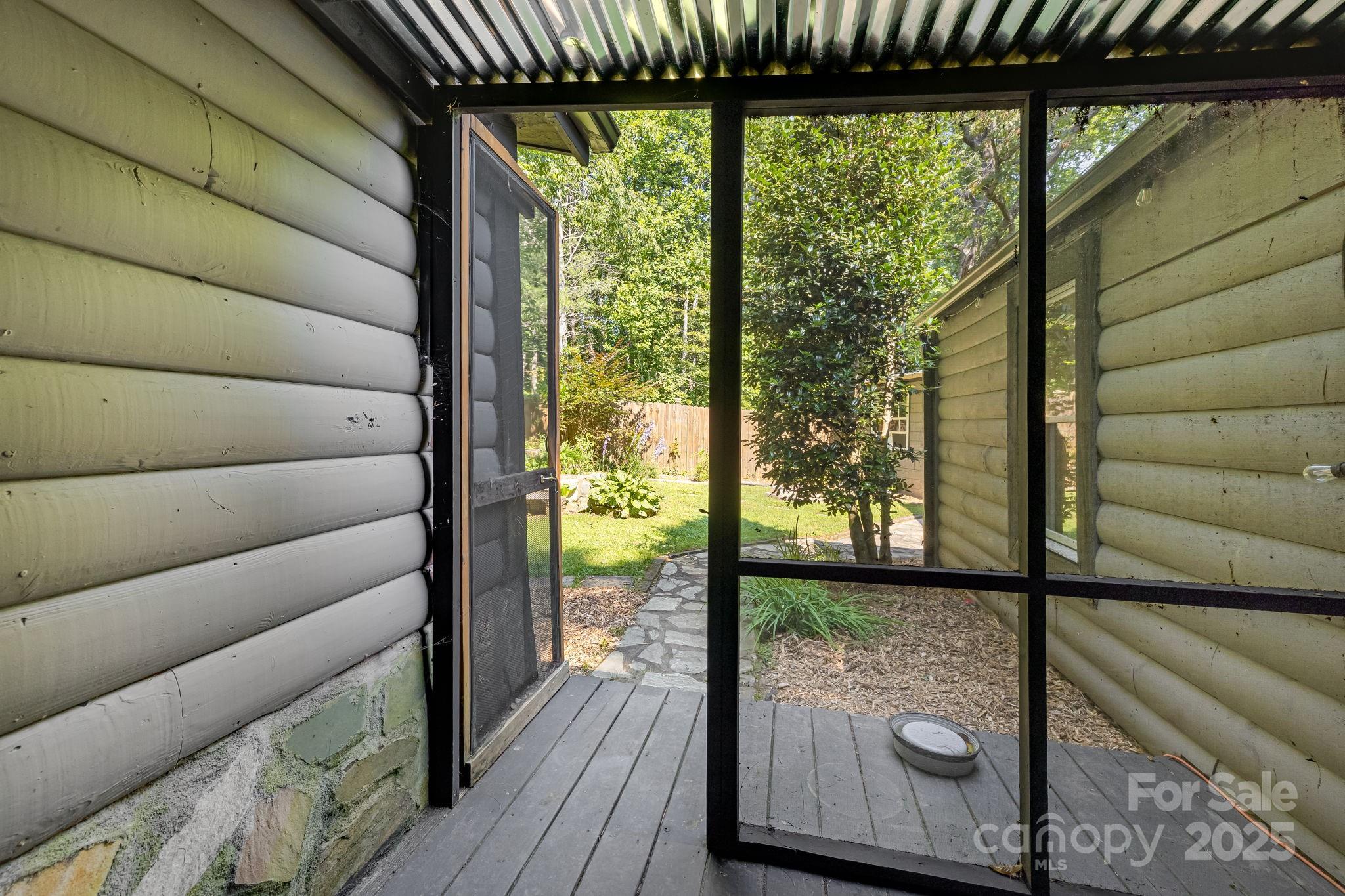 19 Timbers Edge Lane Fairview NC 28730