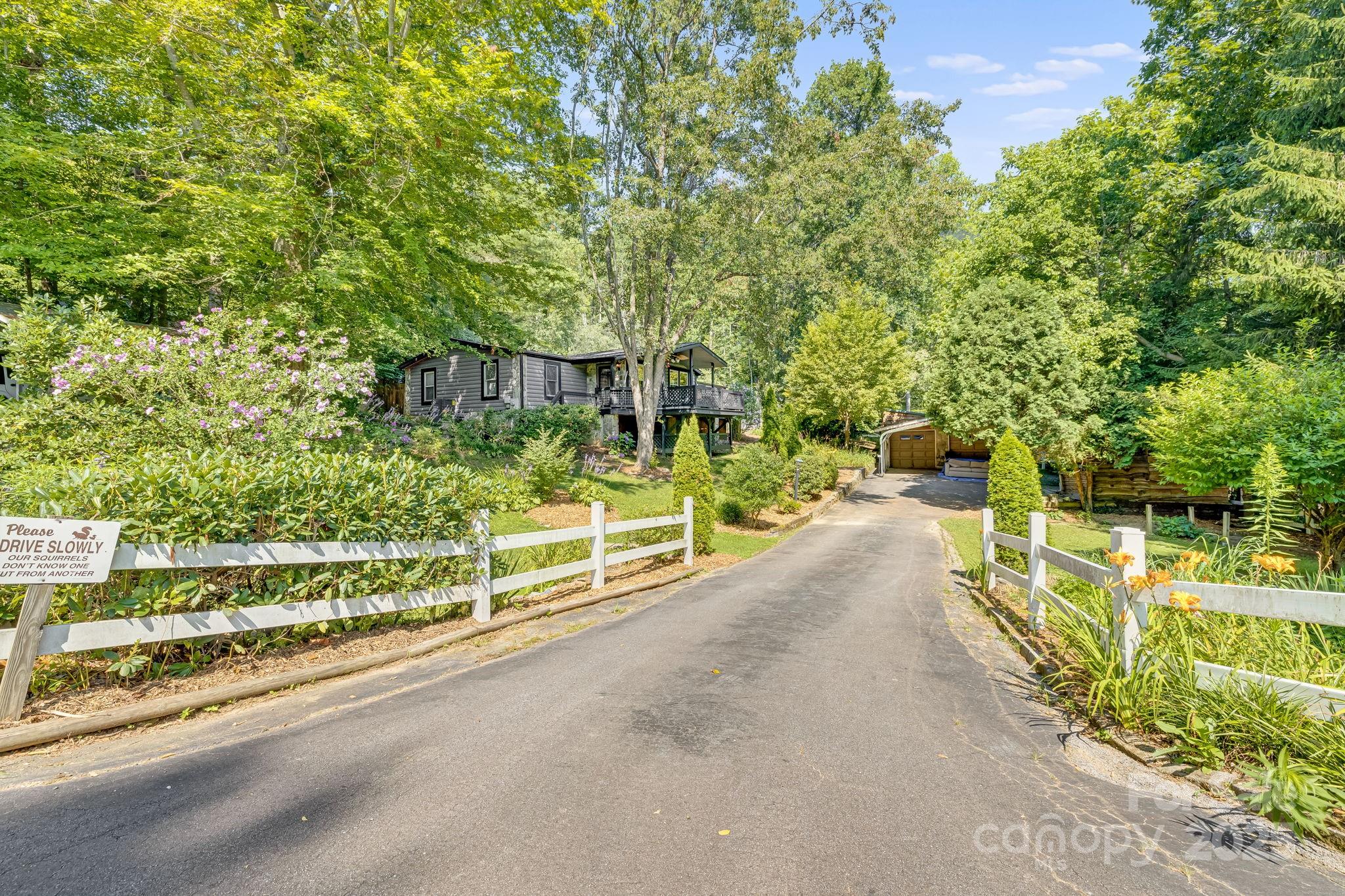 19 Timbers Edge Lane Fairview NC 28730