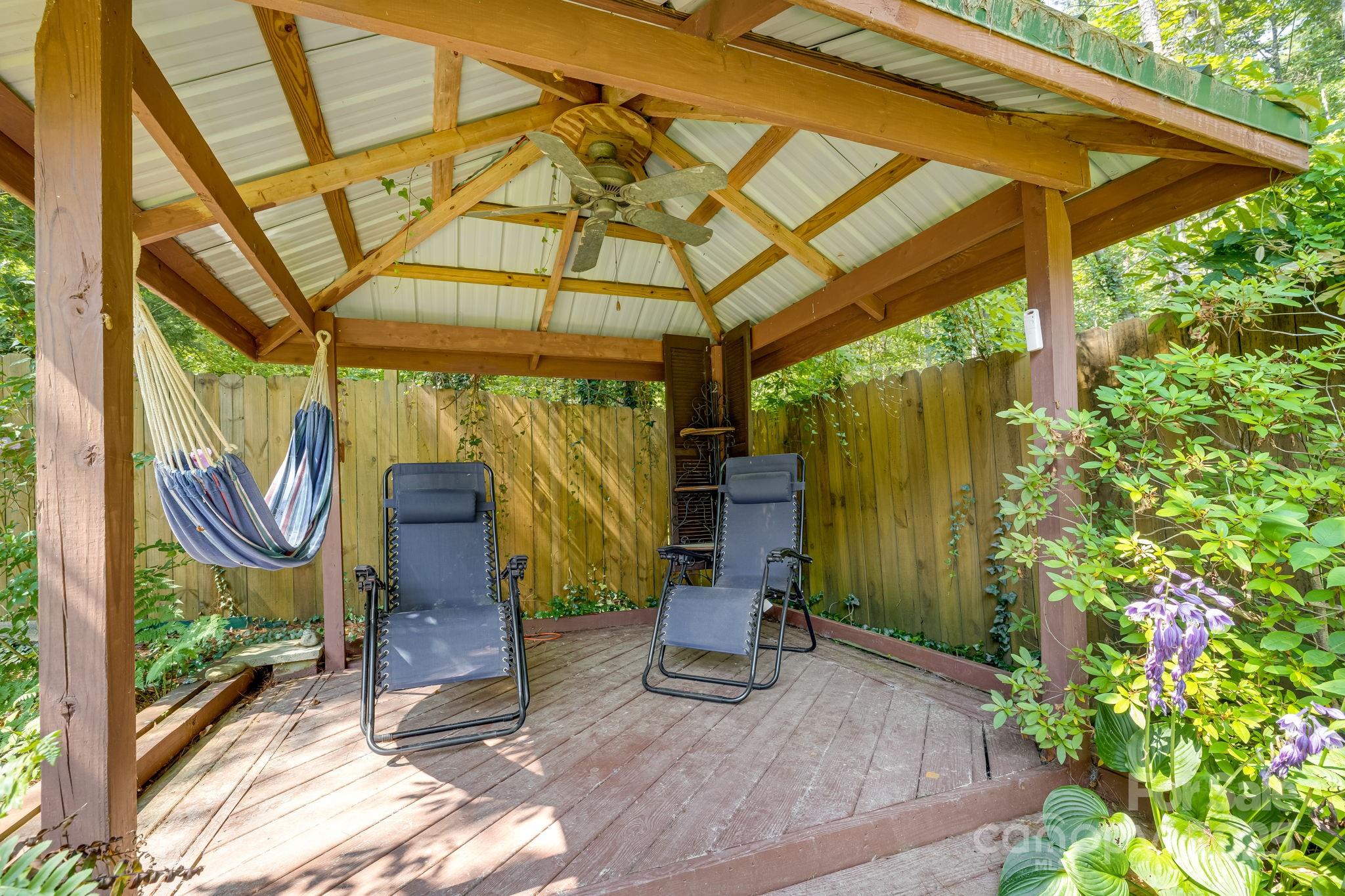 19 Timbers Edge Lane Fairview NC 28730