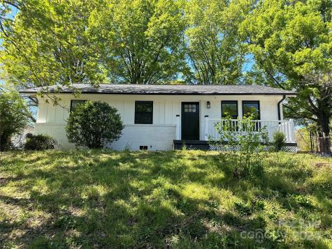 3513 Merrill Place Charlotte NC 28216