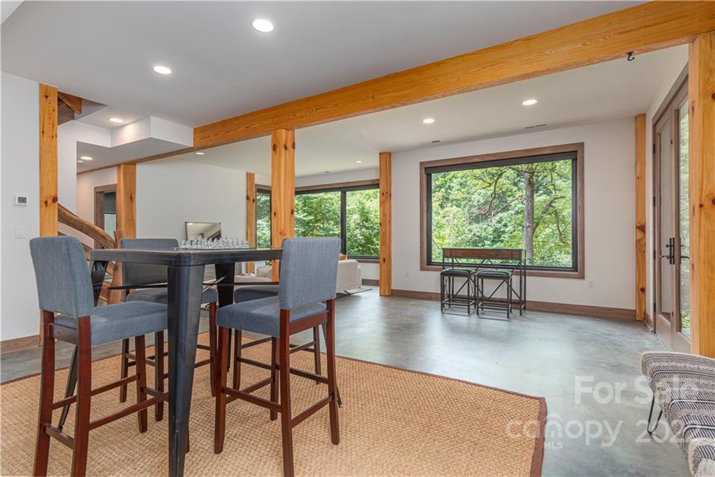 115 Hellbender Lane Asheville NC 28804