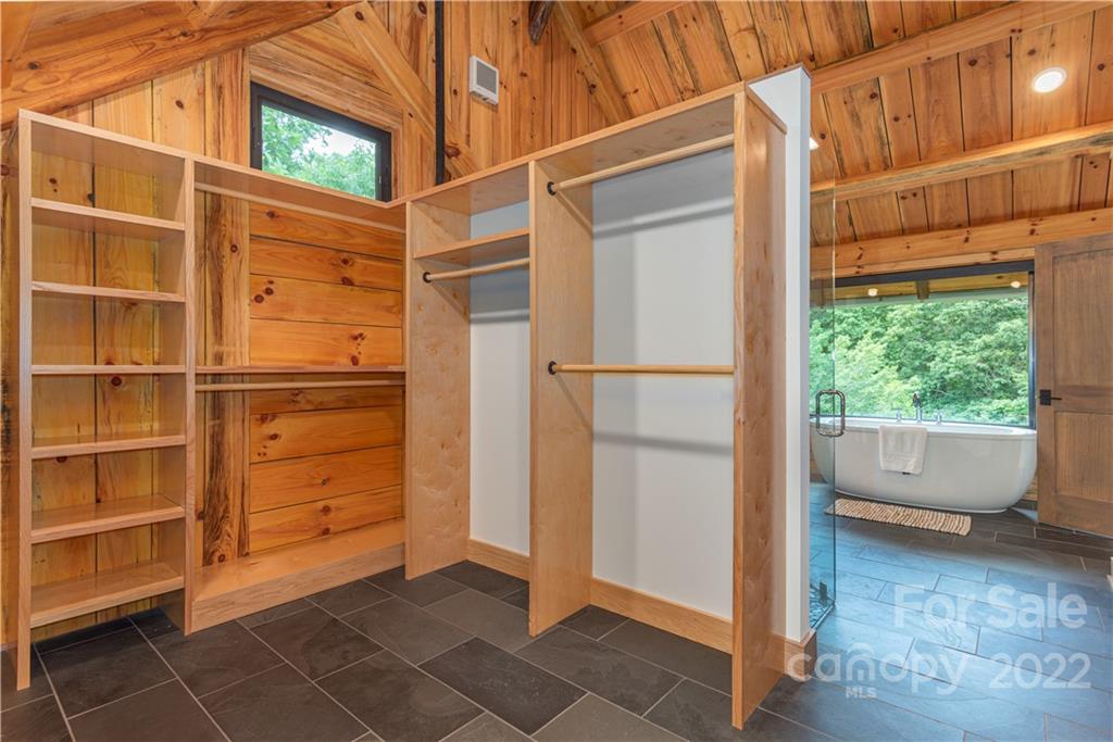 115 Hellbender Lane Asheville NC 28804