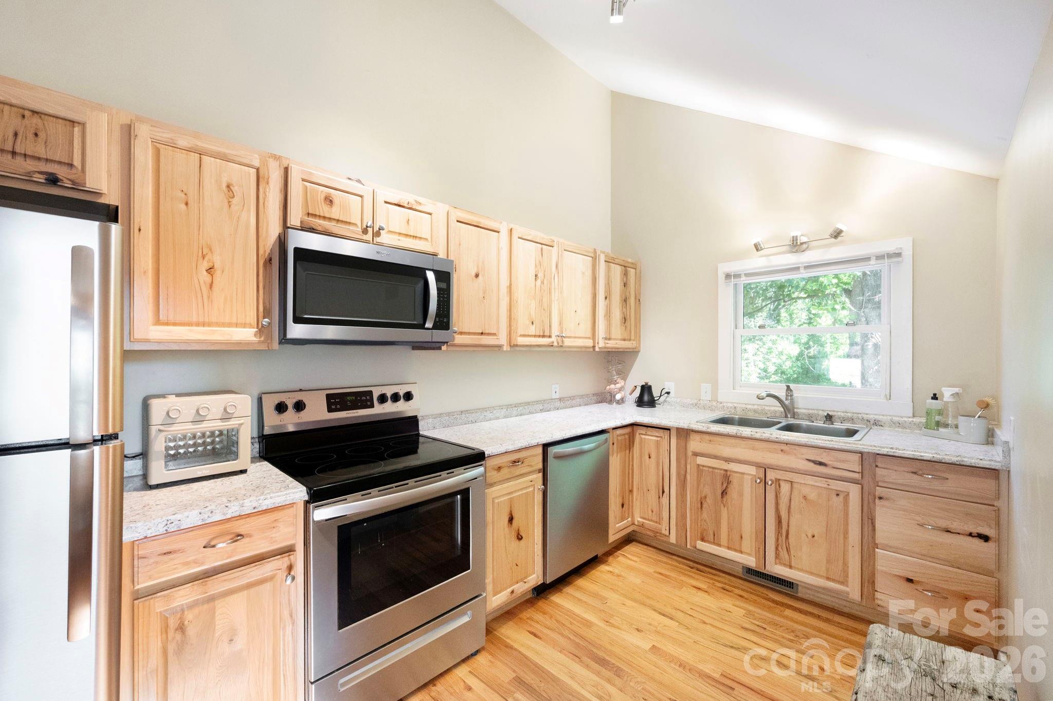 110 Le An Hurst Road Asheville NC 28803