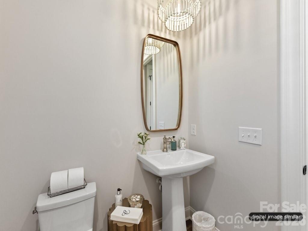 3137 Country Club Drive Charlotte NC 28205