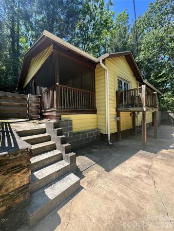 33 Euclid Boulevard Asheville NC 28806