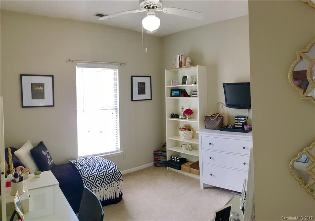 3208 Harris Mill Lane Charlotte NC 28262