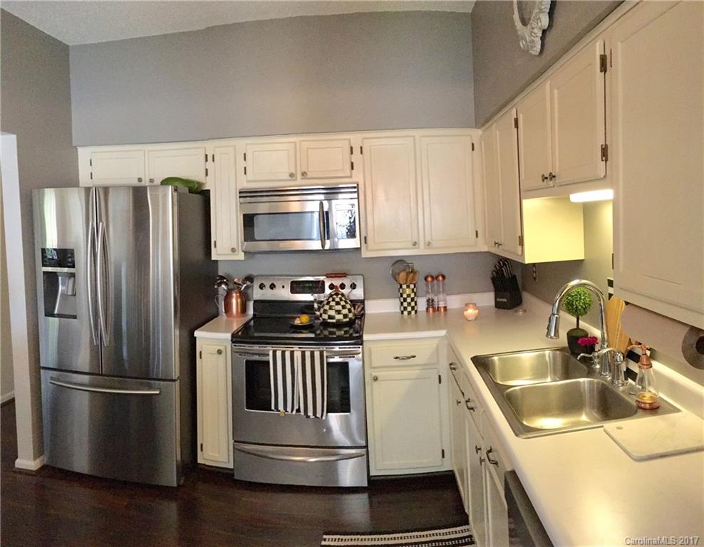 3208 Harris Mill Lane Charlotte NC 28262