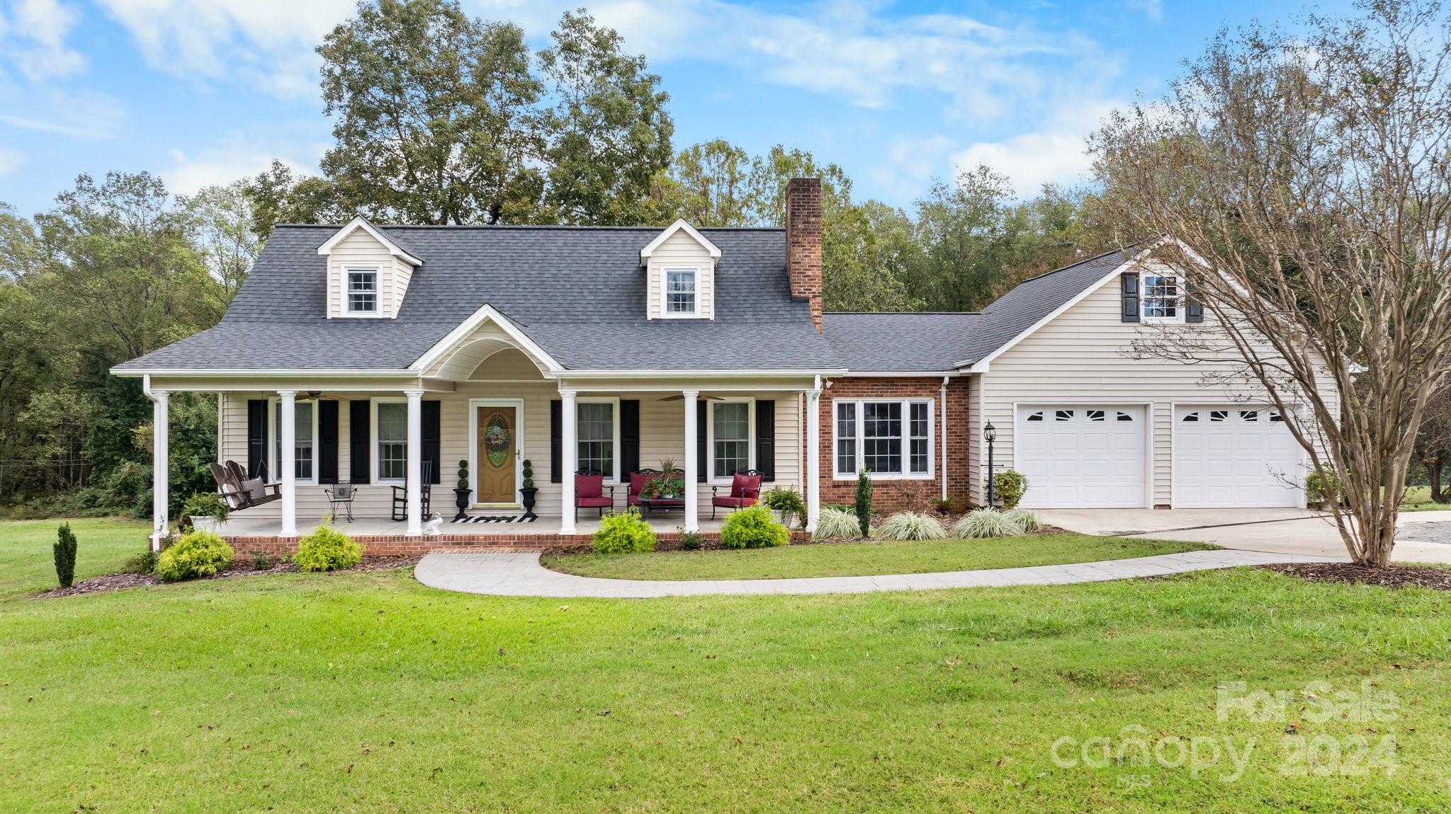 2461 Walt Arney Road Lenoir NC 28645