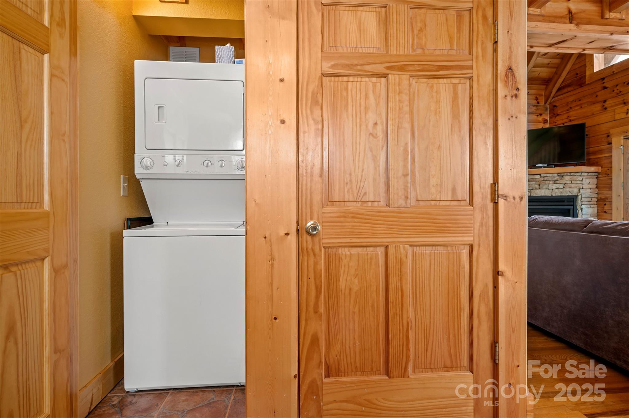 599 Shoal Creek Trail Nebo NC 28761