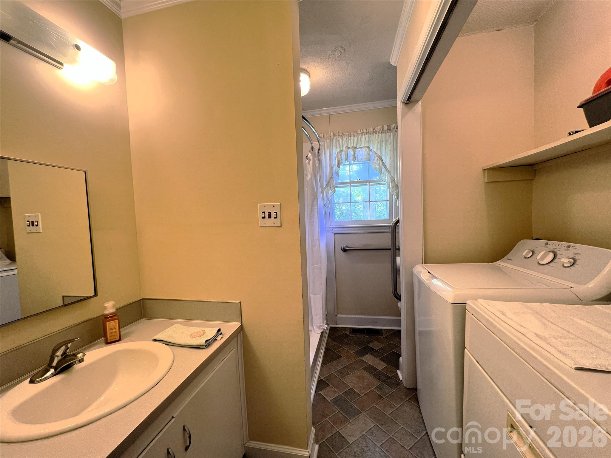 209 S Roxford Road Kings Mountain NC 28086