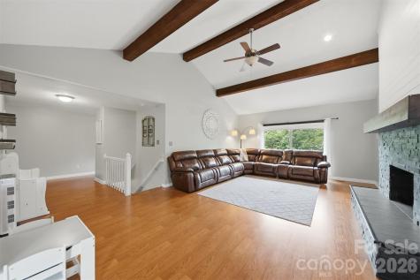 5496 Northwood Drive Hickory NC 28601