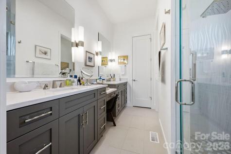 6 River Run Asheville NC 28804