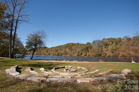 6 River Run Asheville NC 28804