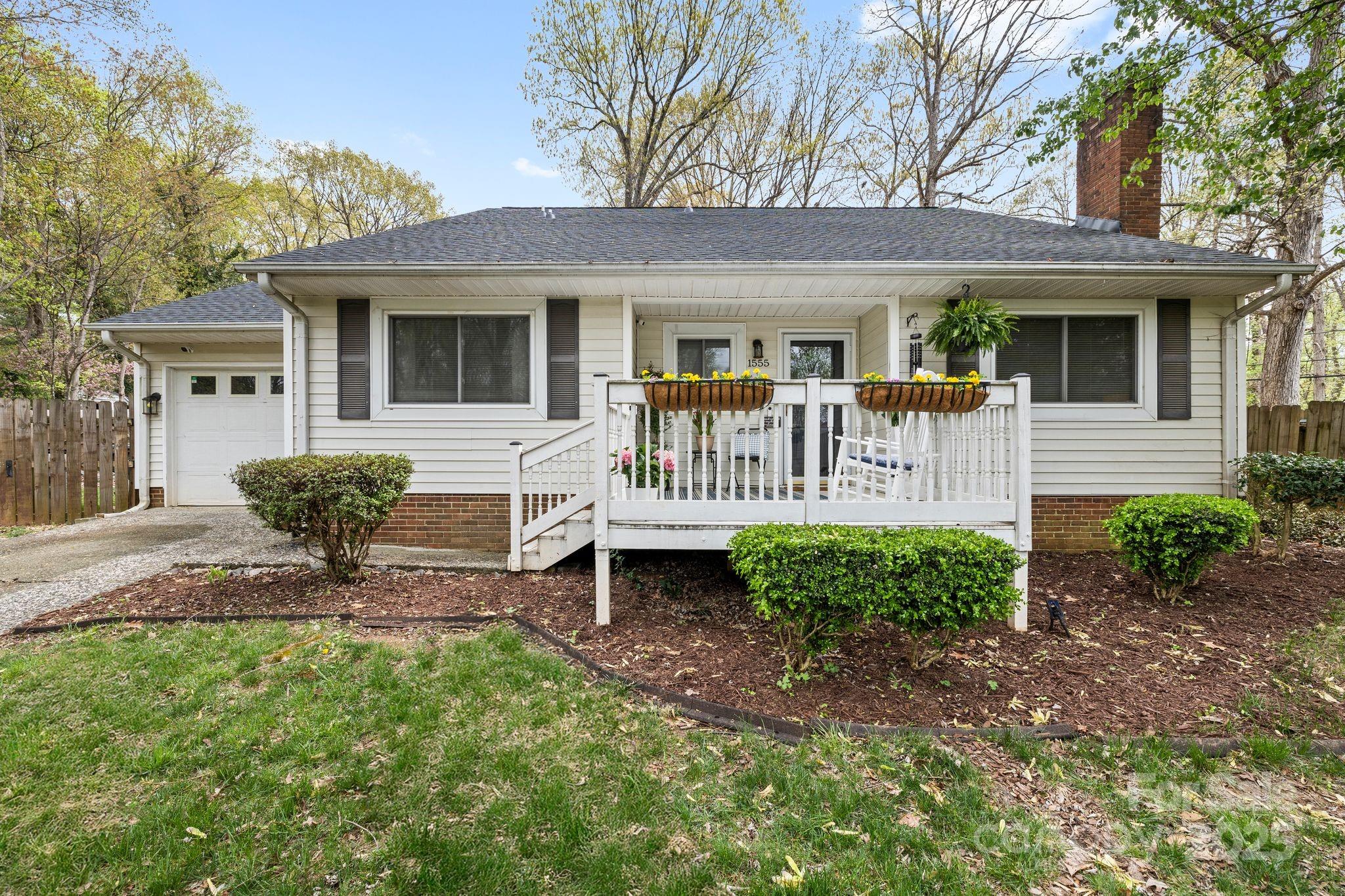 1555 Ridgewood Drive Gastonia NC 28054