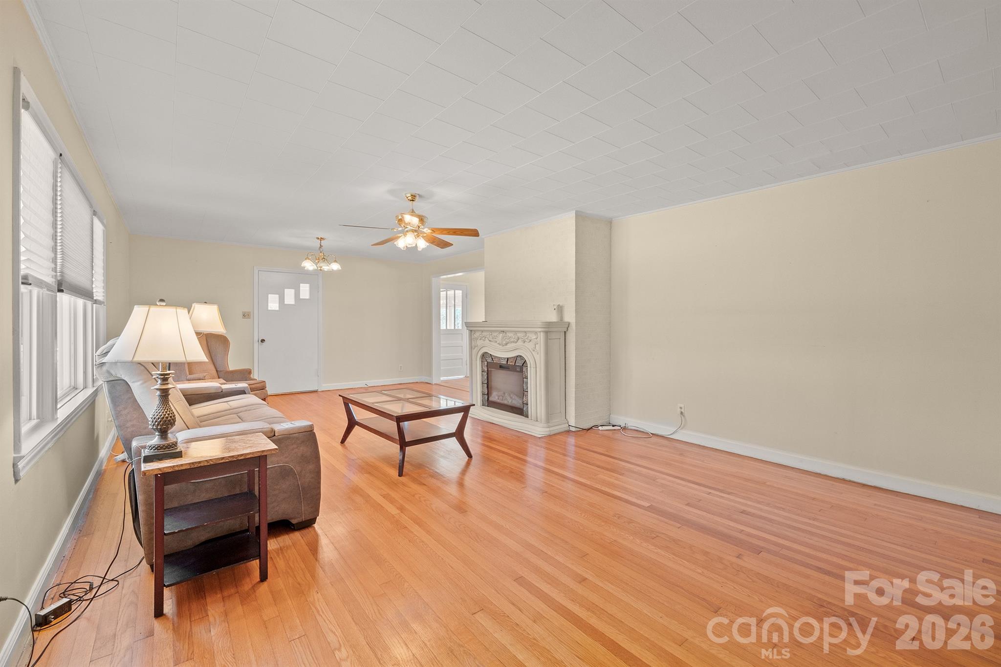 6264 Us 221 Highway S Marion NC 28752
